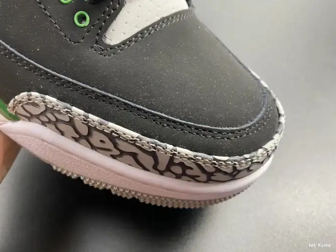 1st Kicks Shoes Jordan 3 Pine Air CT8532-030 Green 0617